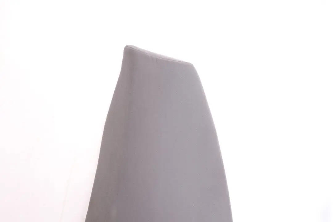 Acabado lateral Tela Asiento Trasero Izquierdo Gris 7118805 para BMW Serie 3 E91 con número de pieza 6971661 BMW Serie 3 E91 Acabado lateral Tela Asiento Trasero Izquierdo Gris 7118805 - SKU 6971661 - Número de pieza 6971661