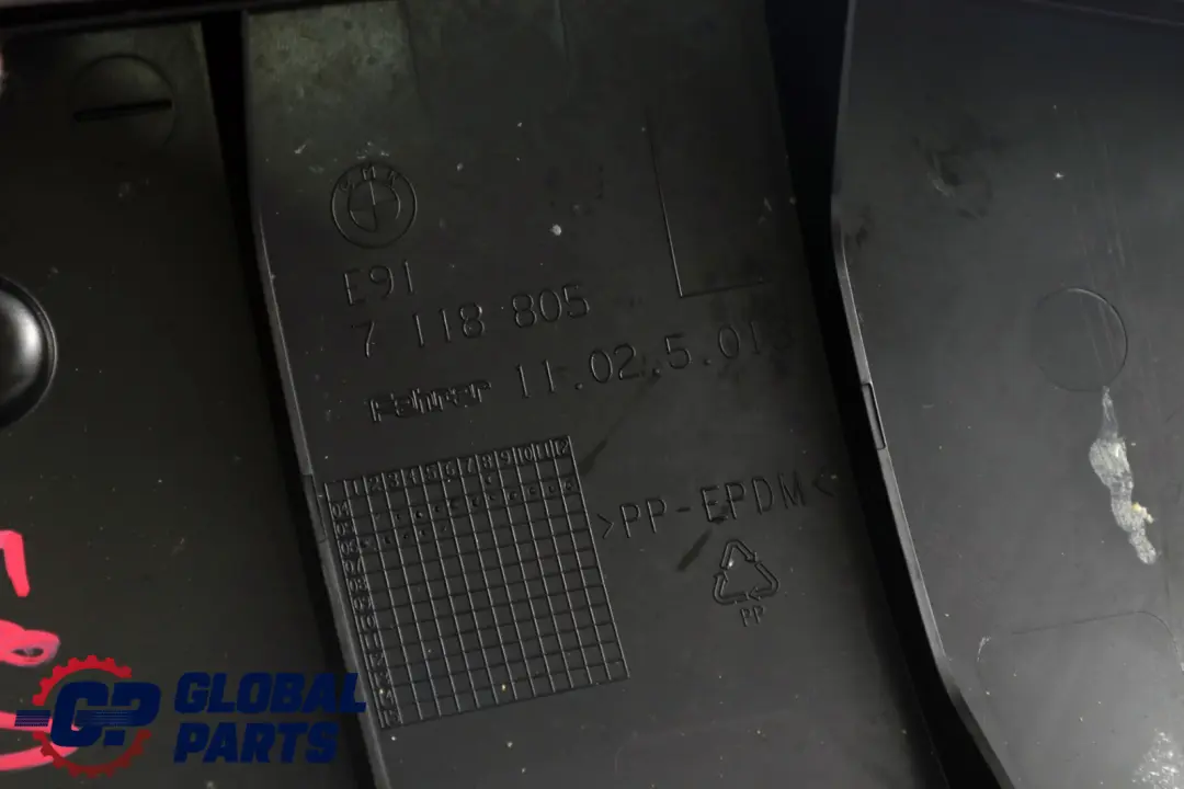 Asiento Trasero Izquierdo N/S Lateral Acabado Cuero Citrus para BMW E91 Touring con número de pieza 6971673 BMW E91 Touring Asiento Trasero Izquierdo N/S Lateral Acabado Cuero Citrus - SKU 6971673 - Número de pieza 6971673