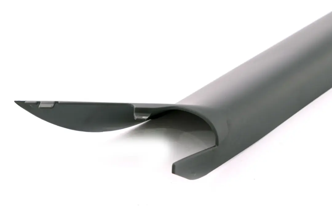 Columna A Tapa Embellecedor Negro Pantera Derecha 6968648 para Mini Cooper R52 Cabrio con número de pieza 6971858 Mini Cooper R52 Cabrio Columna A Tapa Embellecedor Negro Pantera Derecha 6968648 - SKU 6971858 - Número de pieza 6971858