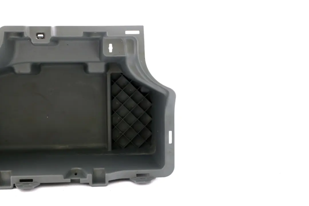 Reihe E93 E93N LCI Ablageschale links Kofferraum 5147 für BMW 3 mit Teilenummer 6972551 BMW 3 Reihe E93 E93N LCI Ablageschale links Kofferraum 5147 - SKU 6972551 - Teilenummer 6972551