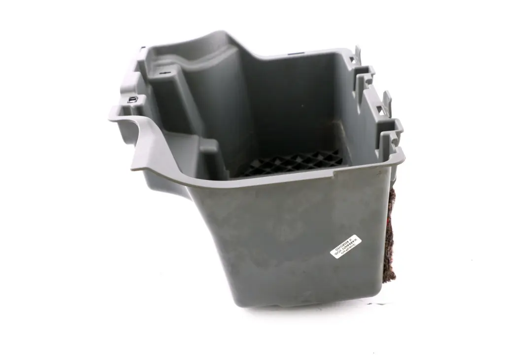 E93N LCI Deposito Ciotola SX Bagagliaio 5147 per BMW E93 con numero di parte 6972551 BMW E93 E93N LCI Deposito Ciotola SX Bagagliaio 5147 - SKU 6972551 - Numero di parte 6972551