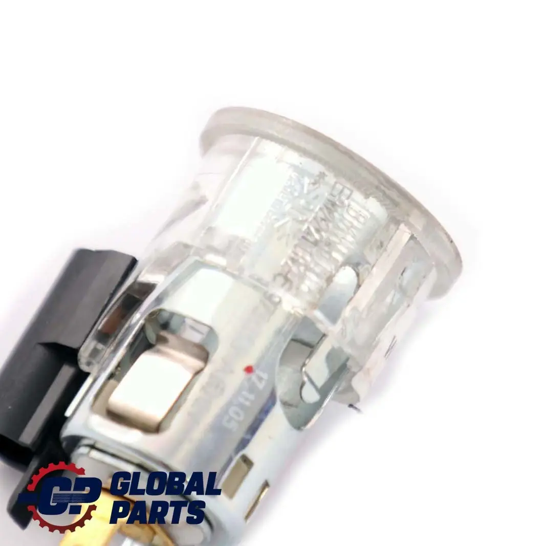 Gniazdo Zapalniczki do BMW E60 E61 E63 E83 o numerze 6973036 BMW E60 E61 E63 E83 Gniazdo Zapalniczki - SKU 6973036 - Numer Części 6973036