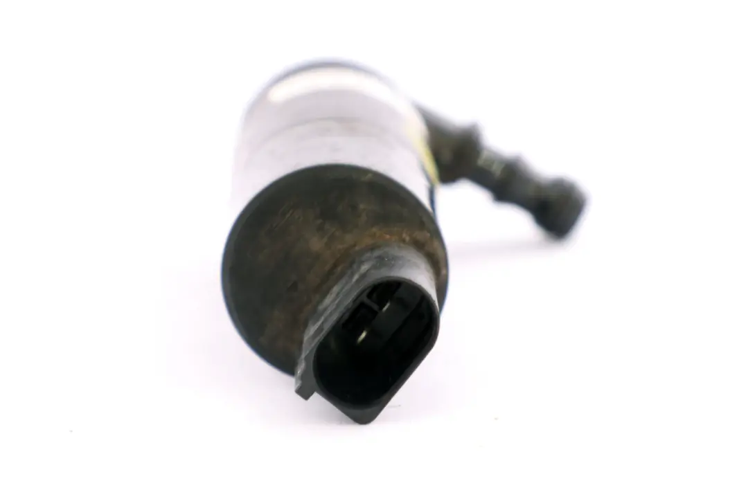 Scheinwerferreinigung Waschpumpe für BMW E60 E61 E63 E64 E65 LCI mit Teilenummer 67126973097 BMW E60 E61 E63 E64 E65 LCI Scheinwerferreinigung Waschpumpe - SKU 6973097 - Teilenummer 67126973097