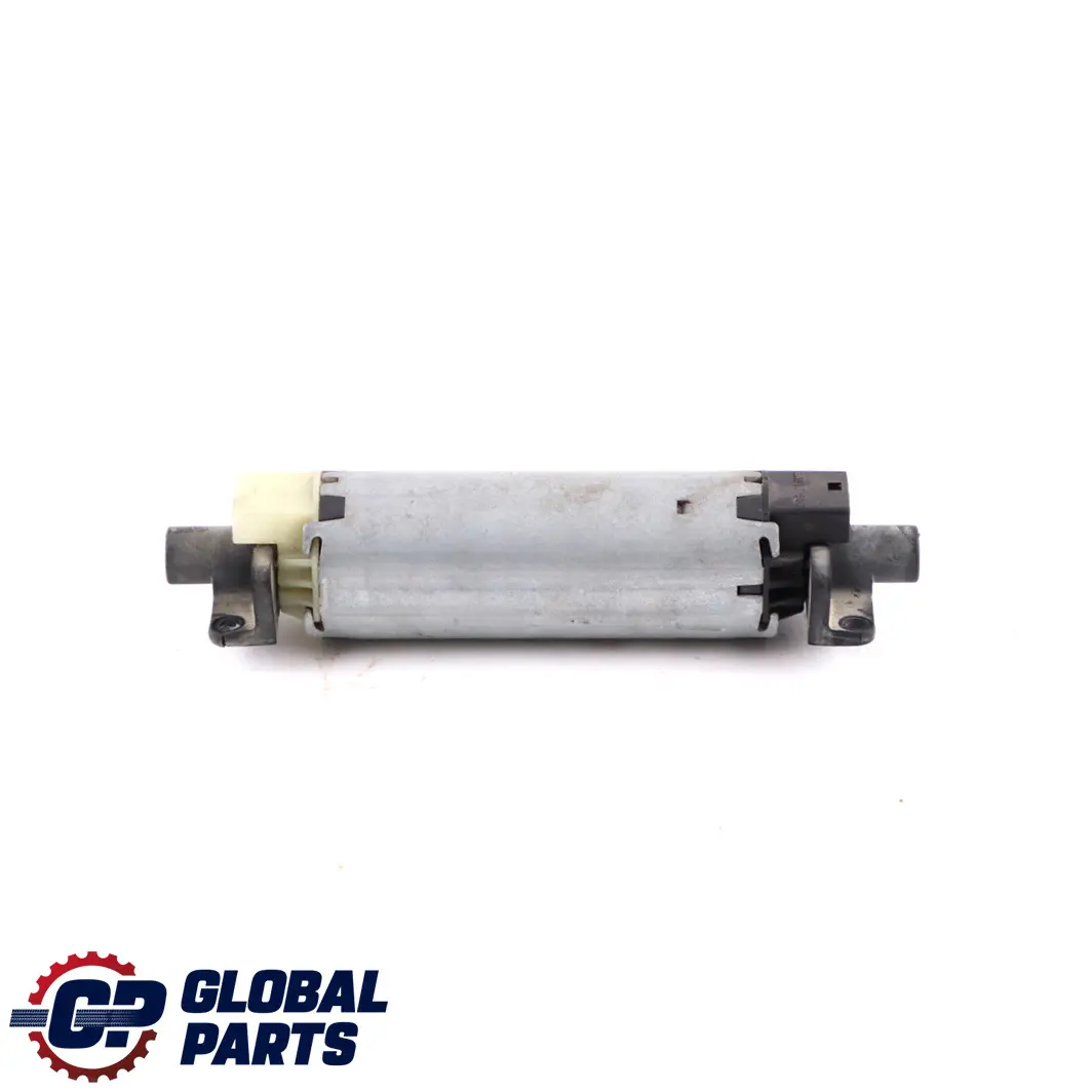 Sedile anteriore regolazione longitudinale Attuatore motore BMW E82 E88 E92 E93 - SKU 6973600-2 - Numero di parte 6973600