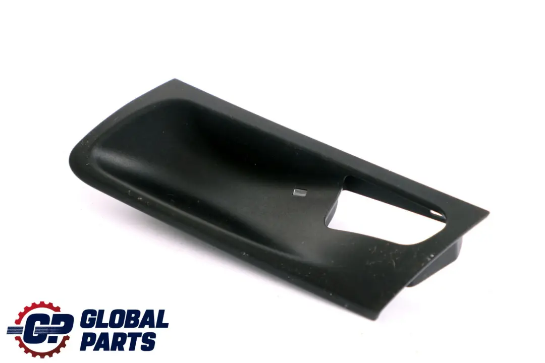 Blende Türöffner Hinten Links Schwarz für BMW X5 er E70 mit Teilenummer 6973739 BMW X5 er E70 Blende Türöffner Hinten Links Schwarz - SKU 6973739 - Teilenummer 6973739