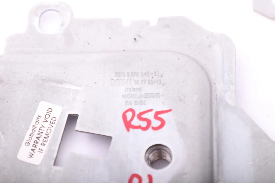 Tole de Maitien Arriere Gauche 7211 pour Mini Cooper Clubman R55 LCI à propos du numéro de pièce 6974245 Mini Cooper Clubman R55 LCI Tole de Maitien Arriere Gauche 7211 - SKU 6974245 - Numéro de pièce 6974245