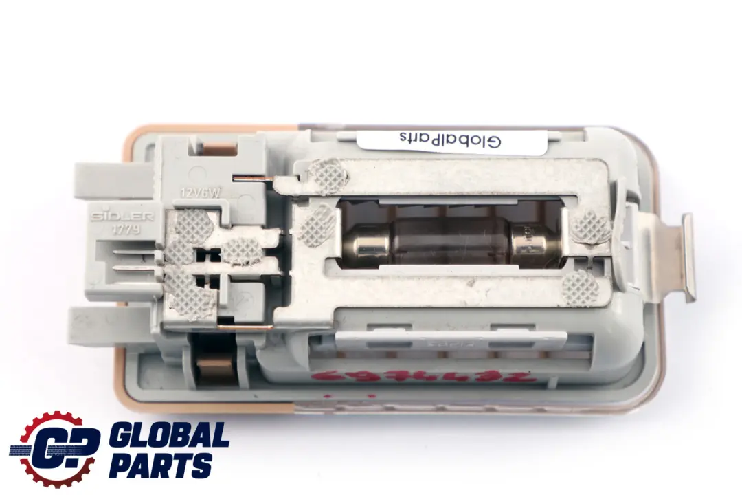 Luz de lectura interior trasera Sandbeige para BMW E90 E60 E83 con número de pieza 6974432 BMW E90 E60 E83 Luz de lectura interior trasera Sandbeige - SKU 6974432 - Número de pieza 6974432