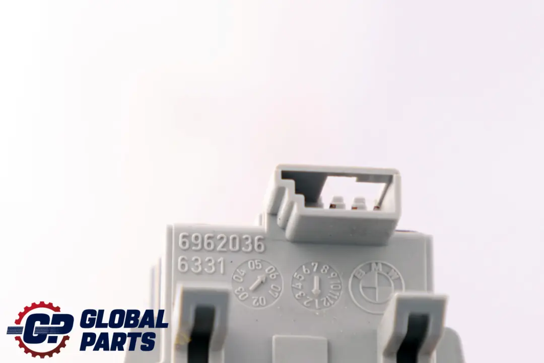 BMW E90 E60 E83 Luz de lectura interior trasera Sandbeige - SKU 6974432 - Número de pieza 6974432
