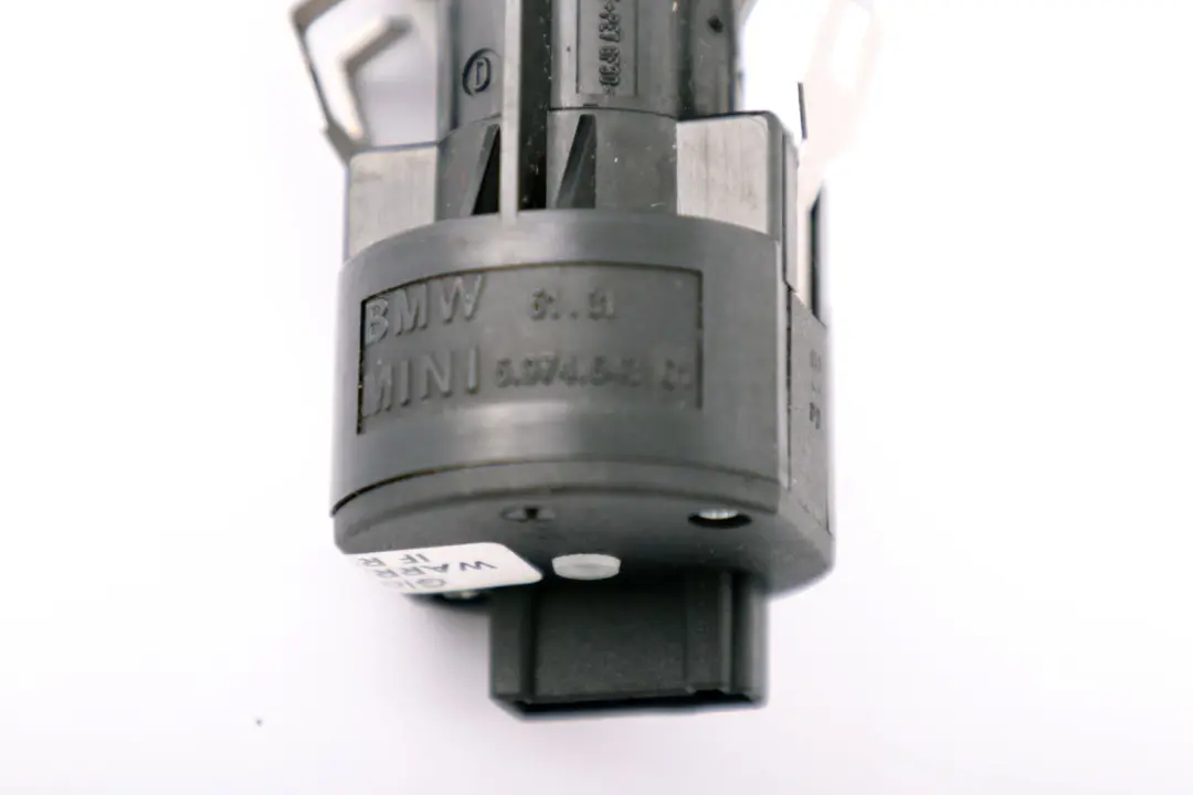 Interrupteur Desactivation pour BMW 5 E60 E87 E90 F10 F20 F30 à propos du numéro de pièce 6974643 BMW 5 E60 E87 E90 F10 F20 F30 Interrupteur Desactivation - SKU 6974643 - Numéro de pièce 6974643