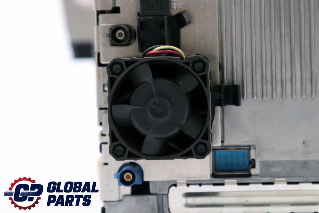 CCC CD Professional Navigation System Controller to BMW 1 3 Series E87 E90 with Part number 6974916 BMW 1 3 Series E87 E90 CCC CD Professional Navigation System Controller - SKU 6974916 - Part number 6974916