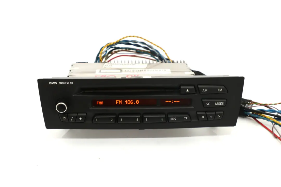 Radio BMW Business CD Player 6512 für BMW 1 3 er E87 E90 E91 mit Teilenummer 6975011 BMW 1 3 er E87 E90 E91 Radio BMW Business CD Player 6512 - SKU 6975011 - Teilenummer 6975011