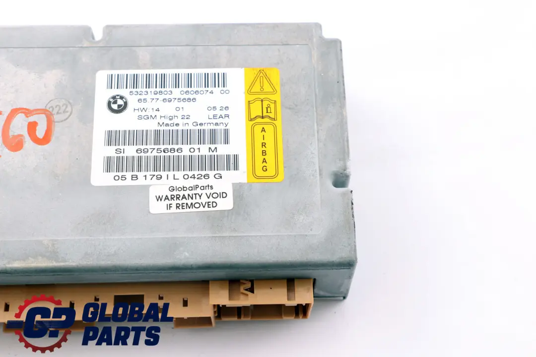 Steuer Gerät Gateway Modul ECU für BMW E60 E61 E63 mit Teilenummer 6975686 BMW E60 E61 E63 Steuer Gerät Gateway Modul ECU - SKU 6975686 - Teilenummer 6975686