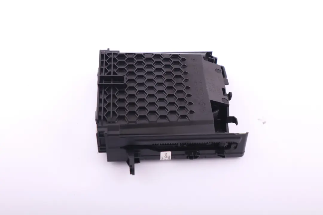 Consola central Bandeja frontal para BMW E60 E61 LCI con número de pieza 6976375 BMW E60 E61 LCI Consola central Bandeja frontal - SKU 6976375 - Número de pieza 6976375