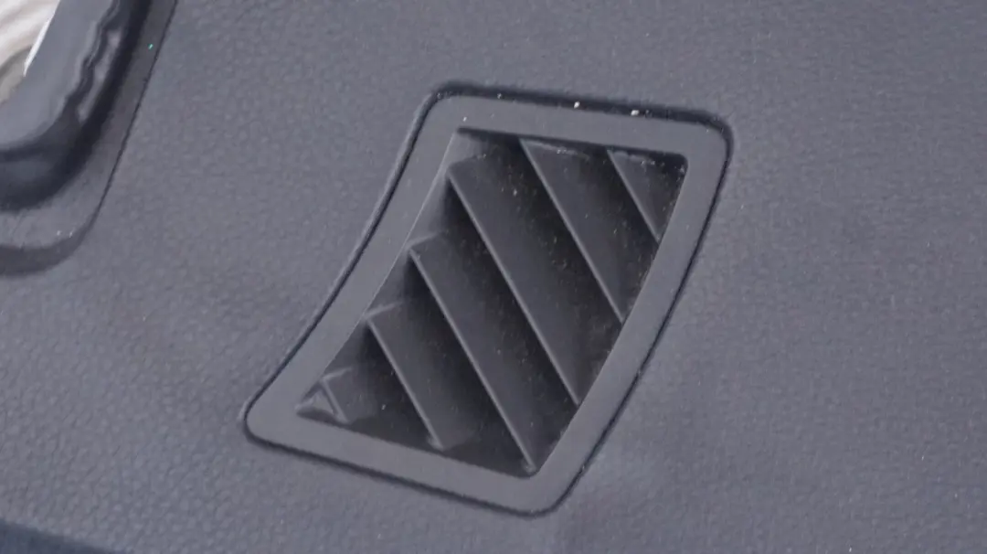 Dashboard Dash Trim Panel Schwarz Black to BMW 5 Series E60 E61 LCI with Part number 6976447 BMW 5 Series E60 E61 LCI Dashboard Dash Trim Panel Schwarz Black - SKU 6976447 - Part number 6976447