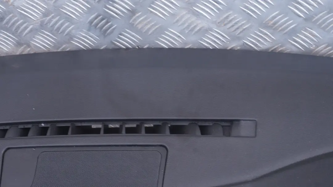 Dashboard Dash Trim Panel Schwarz Black to BMW 5 Series E60 E61 LCI with Part number 6976447 BMW 5 Series E60 E61 LCI Dashboard Dash Trim Panel Schwarz Black - SKU 6976447 - Part number 6976447