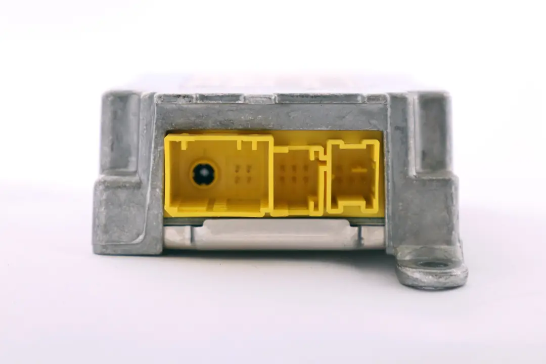 Modulo ECU Unité de contrôle Centre Capteur du véhicule pour BMW E64 Air à propos du numéro de pièce 6976466 BMW E64 Air Modulo ECU Unité de contrôle Centre Capteur du véhicule - SKU 6976466 - Numéro de pièce 6976466