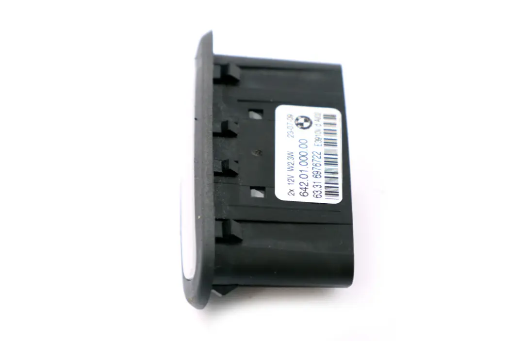 Luz Puerta Entrada Trasera para BMW E92 E93 LCI con número de pieza 63316976722 BMW E92 E93 LCI Luz Puerta Entrada Trasera - SKU 6976722 - Número de pieza 63316976722