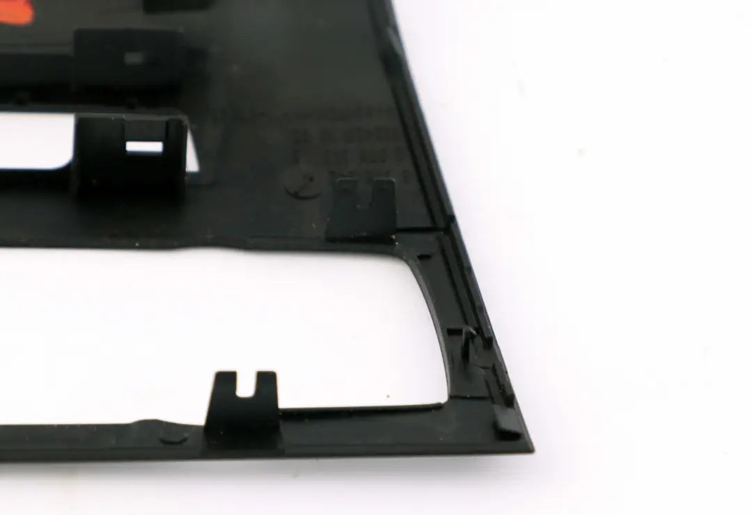 Blende Funktionsträger Mittelkonsole für BMW 1 er SERIES E81 E87N mit Teilenummer 6976843 BMW 1 er SERIES E81 E87N Blende Funktionsträger Mittelkonsole - SKU 6976843 - Teilenummer 6976843