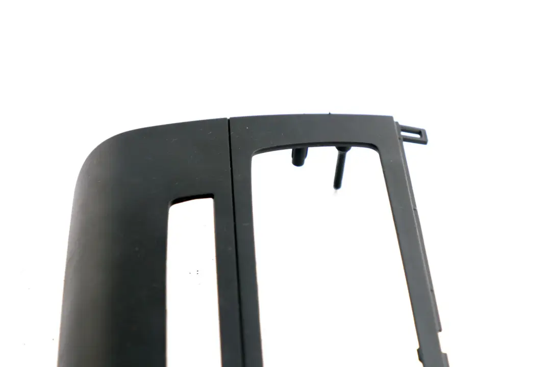 Couvercle Panneau de fonction Centre de support Noir pour BMW E81 E82 E87N LCI E88 à propos du numéro de pièce 6976847 BMW E81 E82 E87N LCI E88 Couvercle Panneau de fonction Centre de support Noir - SKU 6976847 - Numéro de pièce 6976847