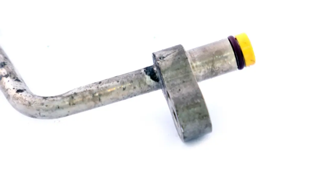 Tubo di Pressione Trockner-Expansionsventil per BMW Z4 E85 E86 con numero di parte 6977017 BMW Z4 E85 E86 Tubo di Pressione Trockner-Expansionsventil - SKU 6977017 - Numero di parte 6977017