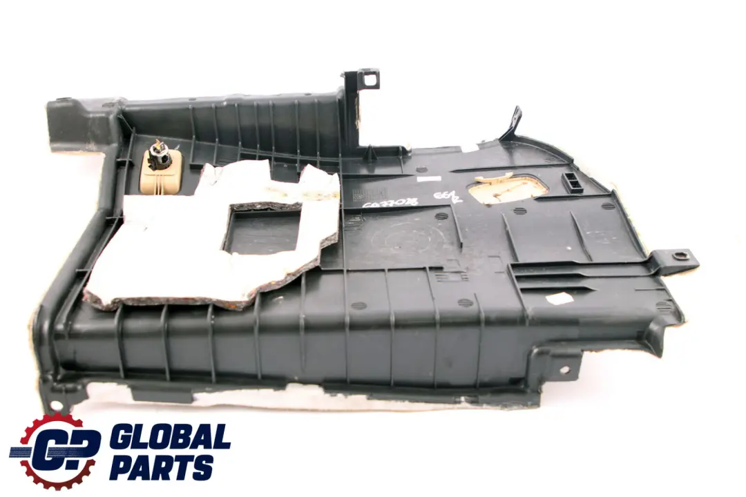 Verkleidung Gepäckraum Rechts Beige für BMW 5 er E61 Touring Kombi mit Teilenummer 6977028 BMW 5 er E61 Touring Kombi Verkleidung Gepäckraum Rechts Beige - SKU 6977028 - Teilenummer 6977028