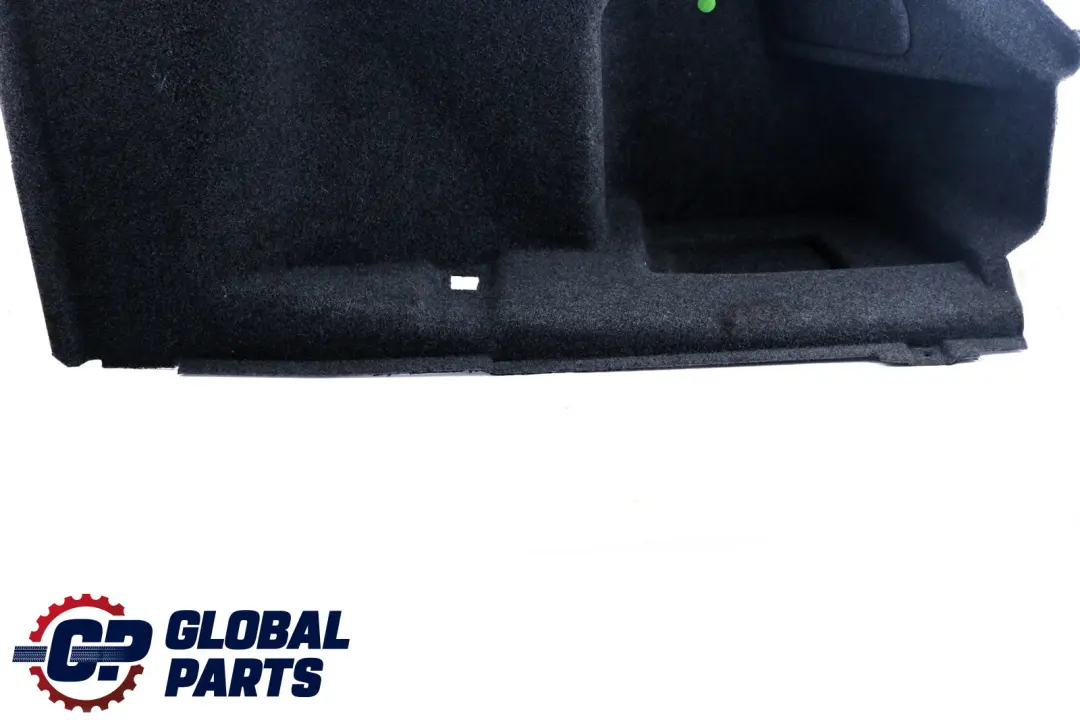 Tapicerka boczek bagażnika prawa do BMW E63 Coupe o numerze 6977036 BMW E63 Coupe Tapicerka boczek bagażnika prawa - SKU 6977036 - Numer Części 6977036