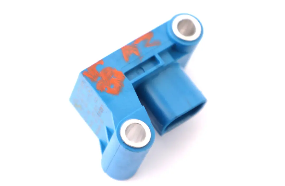 Modulo Sensor Airbag Pilar B para BMW Serie 6 Z4 E64 E85 E86 con número de pieza 6977399 BMW Serie 6 Z4 E64 E85 E86 Modulo Sensor Airbag Pilar B - SKU 6977399 - Número de pieza 6977399