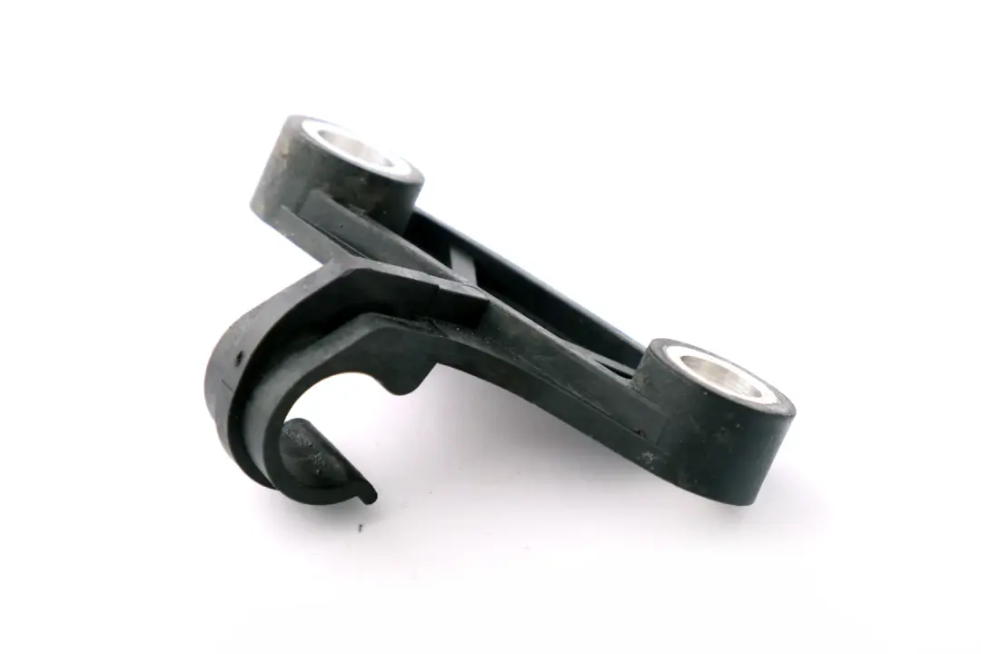 Supporto Per Tubo Di Aspirazione Aria Condizionata per BMW E93 con numero di parte 6977669 BMW E93 Supporto Per Tubo Di Aspirazione Aria Condizionata - SKU 6977669 - Numero di parte 6977669