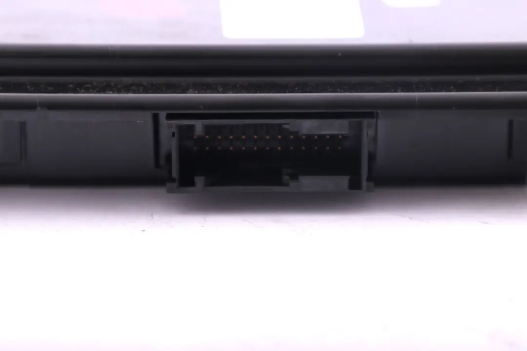 Lichtmodul NSW ECU PL2 FRMFA Fussraummodul für BMW E90 mit Teilenummer 6977723 BMW E90 Lichtmodul NSW ECU PL2 FRMFA Fussraummodul - SKU 6977723-1 - Teilenummer 6977723