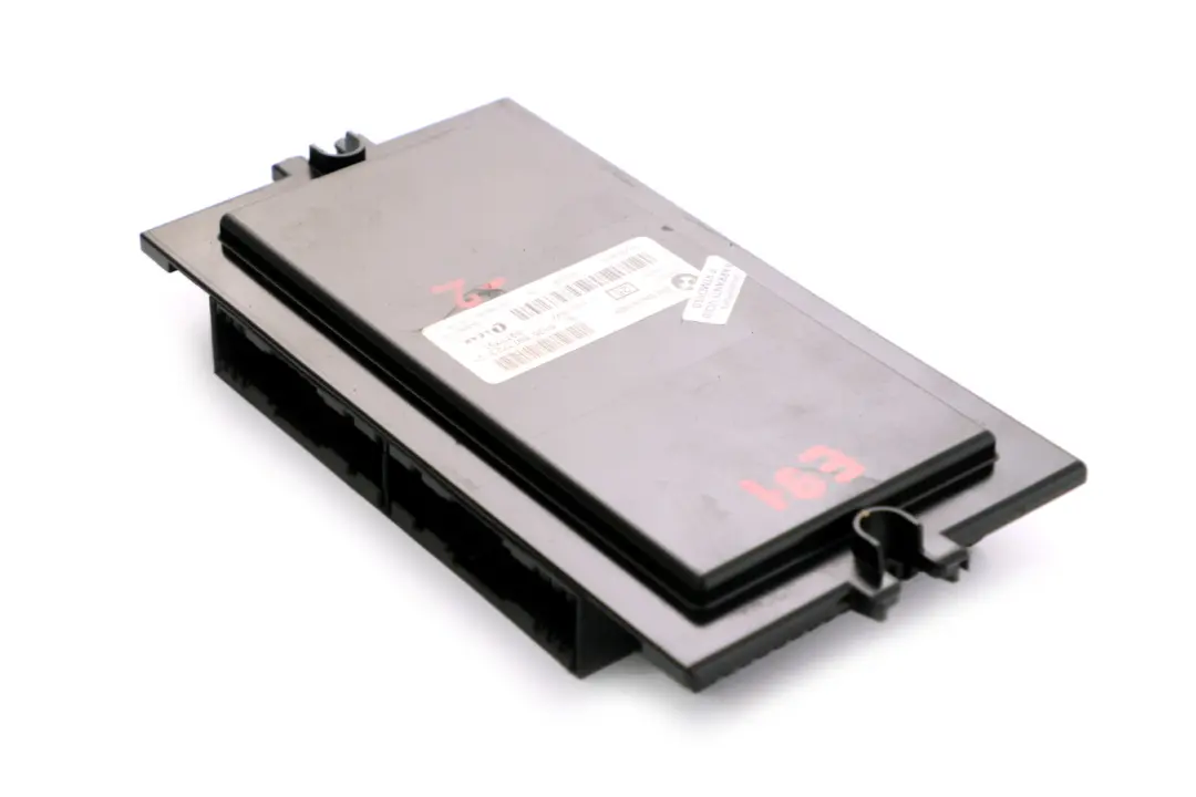 Module D'éclairage ECU LCM Footwell Module PL2FRMFA pour BMW E91 à propos du numéro de pièce 6977723 BMW E91 Module D'éclairage ECU LCM Footwell Module PL2FRMFA - SKU 6977723-2 - Numéro de pièce 6977723