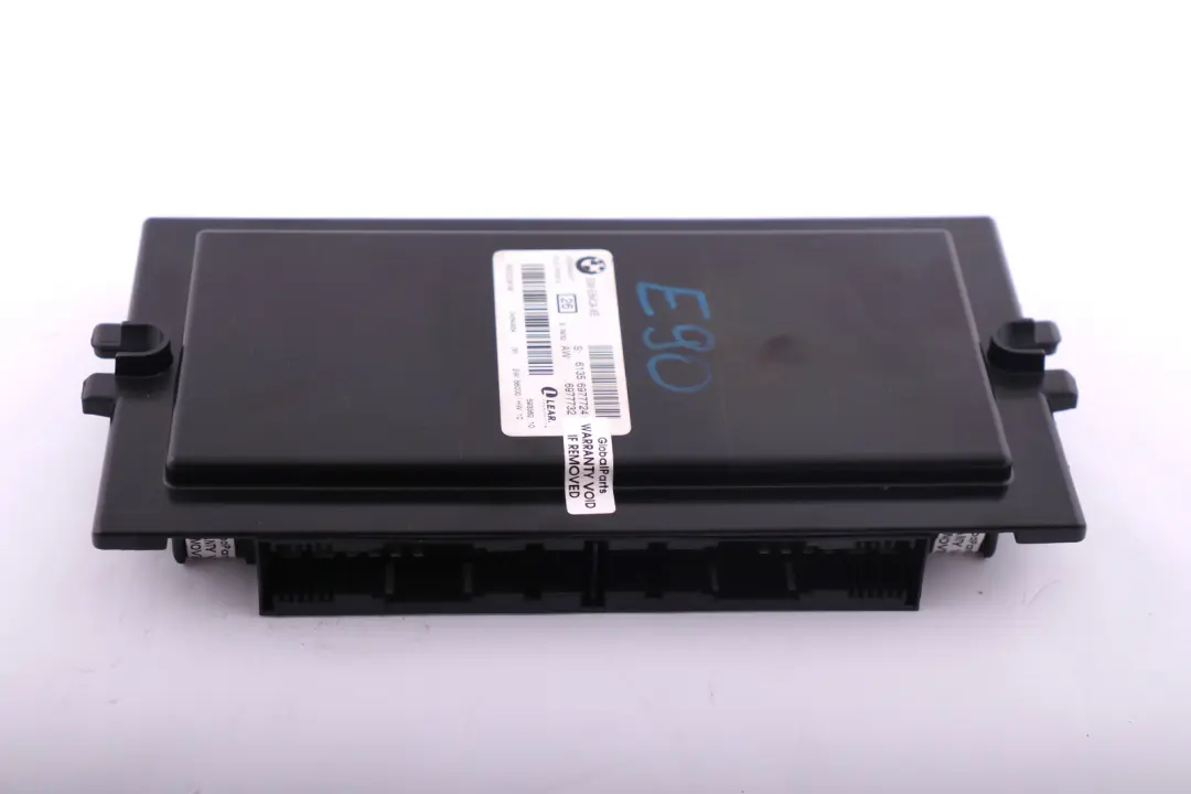 BMW E90 Xenon Footwell Light Module Control Unit ECU PL2 FRMFA - SKU 6977724 - Numéro de pièce 6977724