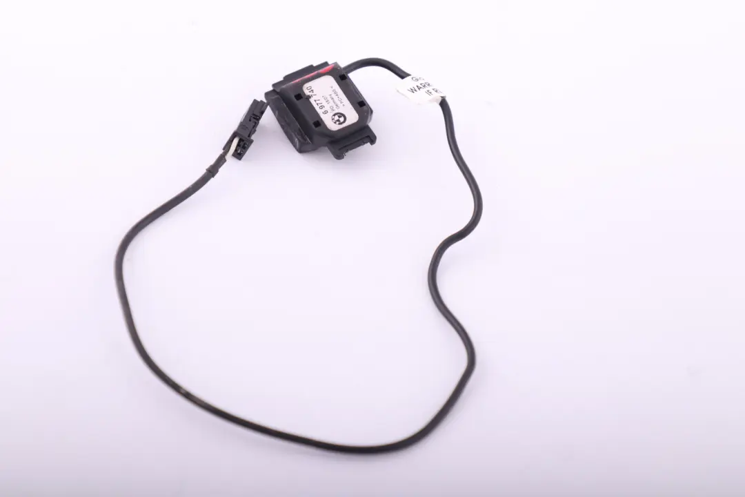 Hands Free Telephone Microphone to BMW Z4 E88 E89 E93 F12 with Part number 6977740 BMW Z4 E88 E89 E93 F12 Hands Free Telephone Microphone - SKU 6977740 - Part number 6977740