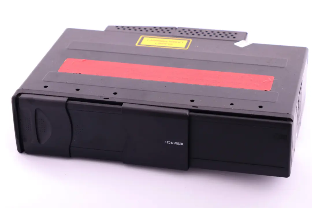 Changeur de CD 6-disques sans magasin pour BMW E81 E87 E90 E91 E92 à propos du numéro de pièce 6977759 BMW E81 E87 E90 E91 E92 Changeur de CD 6-disques sans magasin - SKU 6977759-1 - Numéro de pièce 6977759