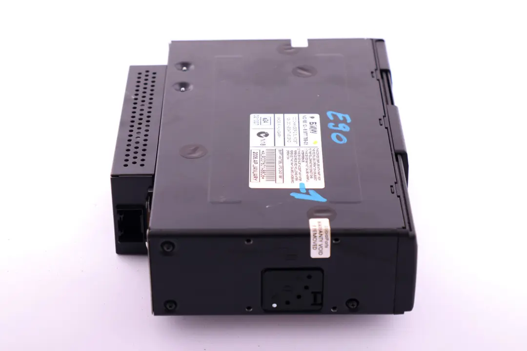 6-fach CD-Wechsler ohne Magazin für BMW E81 E87 E90 E91 E92 mit Teilenummer 6977759 BMW E81 E87 E90 E91 E92 6-fach CD-Wechsler ohne Magazin - SKU 6977759-1 - Teilenummer 6977759