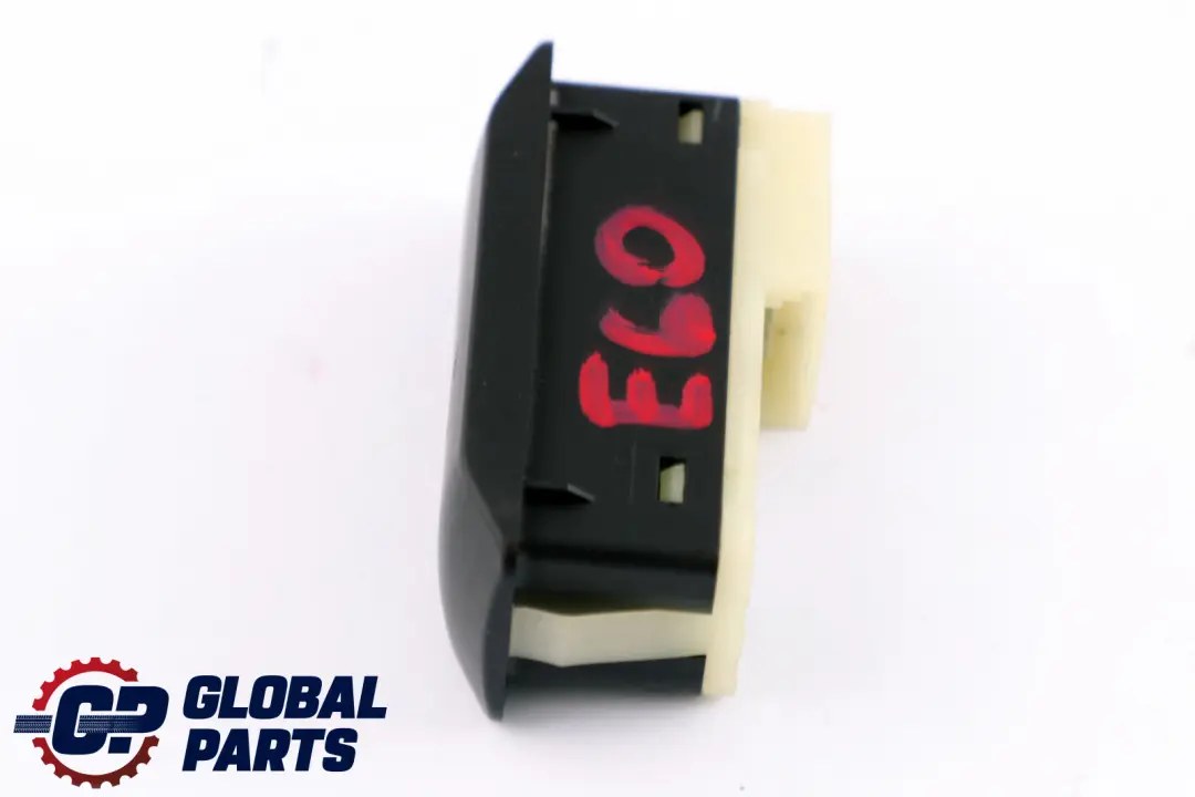 BMW E60 E61 E63 E64 LCI Interrupteur Afficher Airbag On / eteint Srs - SKU 6977788 - Numéro de pièce 6977788