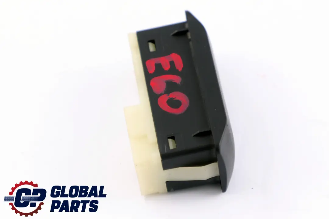 BMW E60 E61 E63 E64 LCI Interrupteur Afficher Airbag On / eteint Srs - SKU 6977788 - Numéro de pièce 6977788