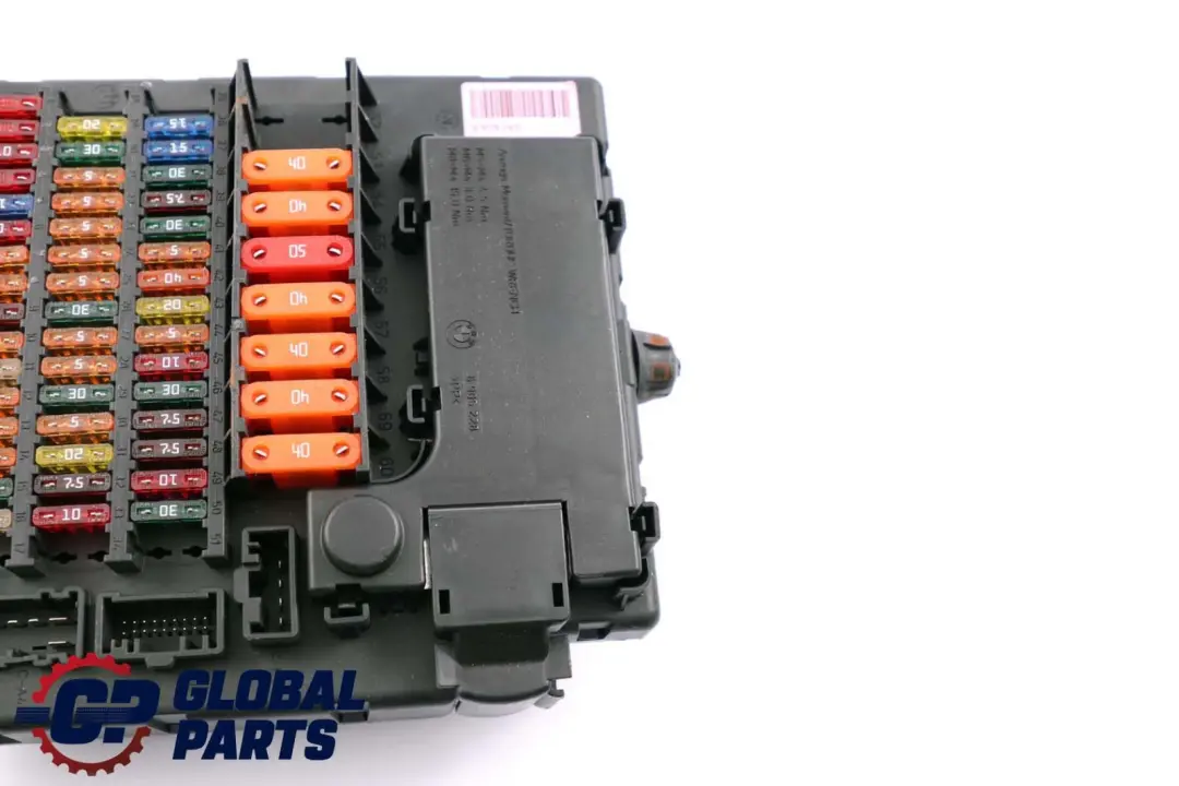 Scatola dei Fusibili Interna per BMW Z4 E85 E86 Roadster con numero di parte 6978265 BMW Z4 E85 E86 Roadster Scatola dei Fusibili Interna - SKU 6978265 - Numero di parte 6978265