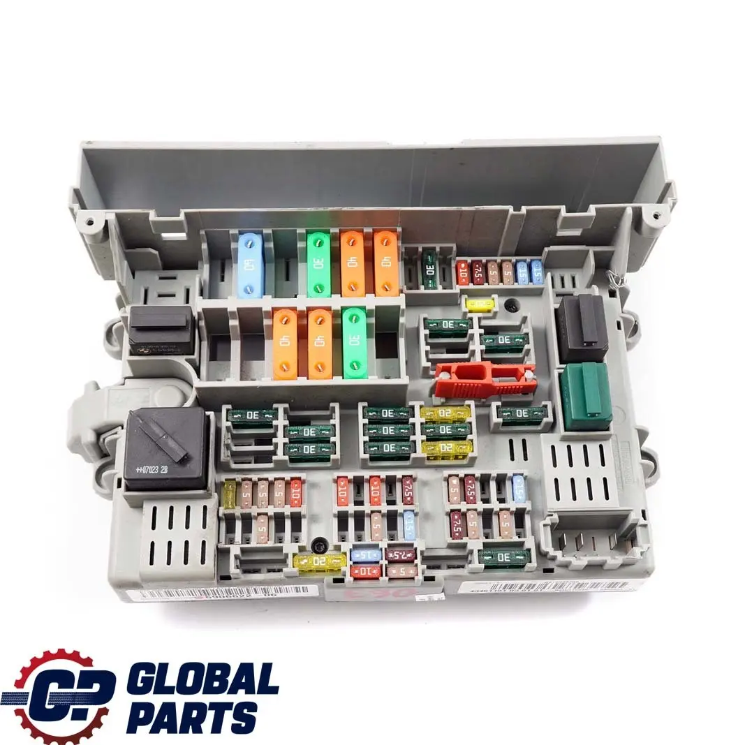 BMW E87 E90 E91 E92 Front Power Distribution Fuse Box 6906622