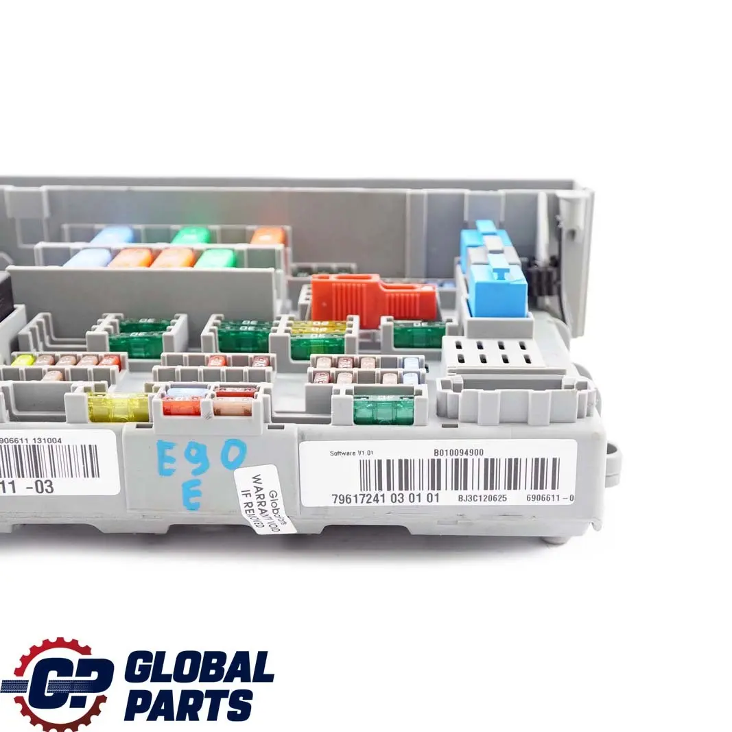 BMW 1 3 Series E87 E90 Power Distribution Fuse Box Front 6906611 - SKU 6978272 - Part number 9119446