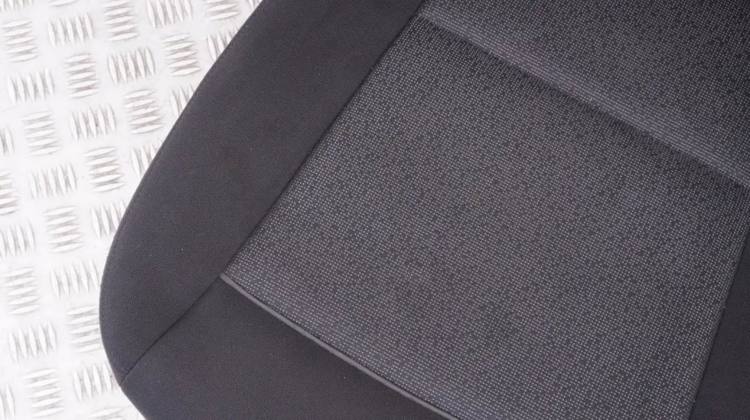 Stoff Schwarz Anthrazit Vorne Links Sitz für BMW 3 er E92 Coupe mit Teilenummer 6979109 BMW 3 er E92 Coupe Stoff Schwarz Anthrazit Vorne Links Sitz - SKU 6979109 - Teilenummer 6979109