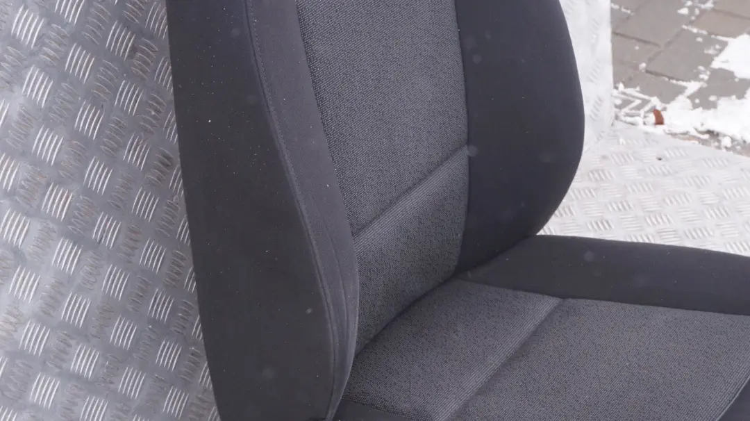 Cloth Black Anthracite Front Right O/S to BMW 3 Series E92 Coupe with Part number 6979110 BMW 3 Series E92 Coupe Cloth Black Anthracite Front Right O/S - SKU 6979110 - Part number 6979110