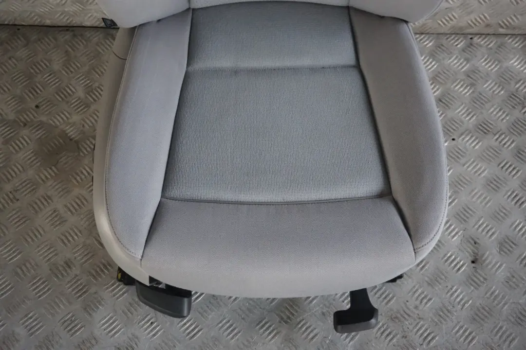 Cloth Grey Electric Front Right O/S Seat to BMW 3 Series E92 Coupe with Part number 6979112 BMW 3 Series E92 Coupe Cloth Grey Electric Front Right O/S Seat - SKU 6979112 - Part number 6979112