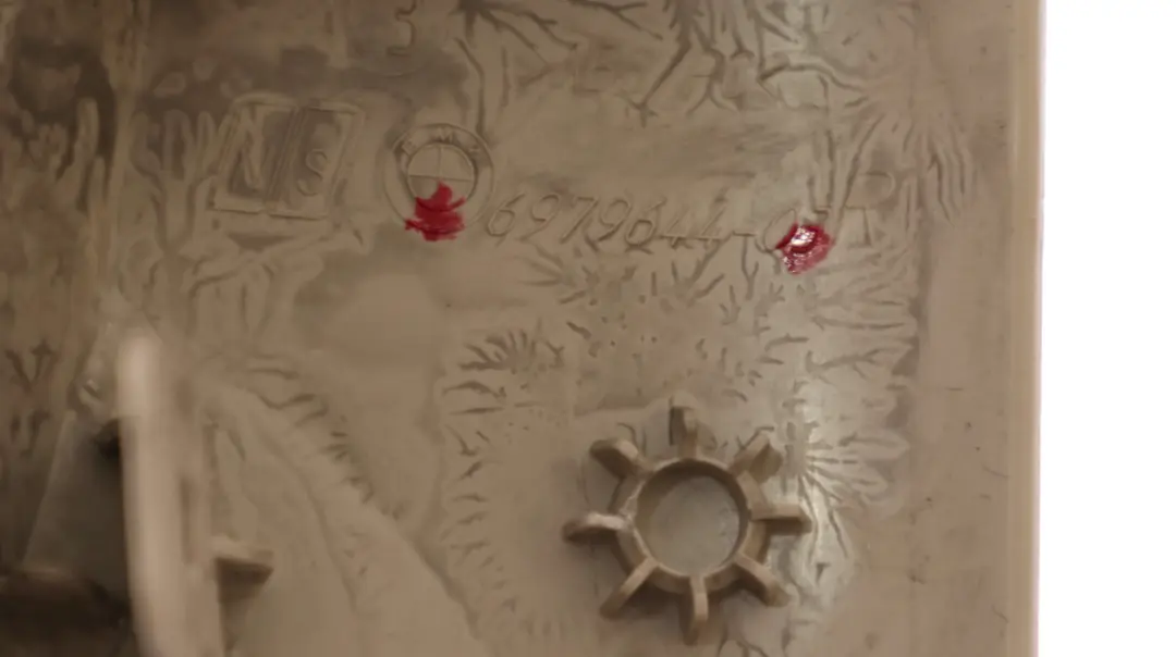 Trim Seat Outer Driver Seat Right O/S Cream Beige 6979644 to BMW 3 E92 E92N with Part number 6979342 BMW 3 E92 E92N Trim Seat Outer Driver Seat Right O/S Cream Beige 6979644 - SKU 6979342 - Part number 6979342