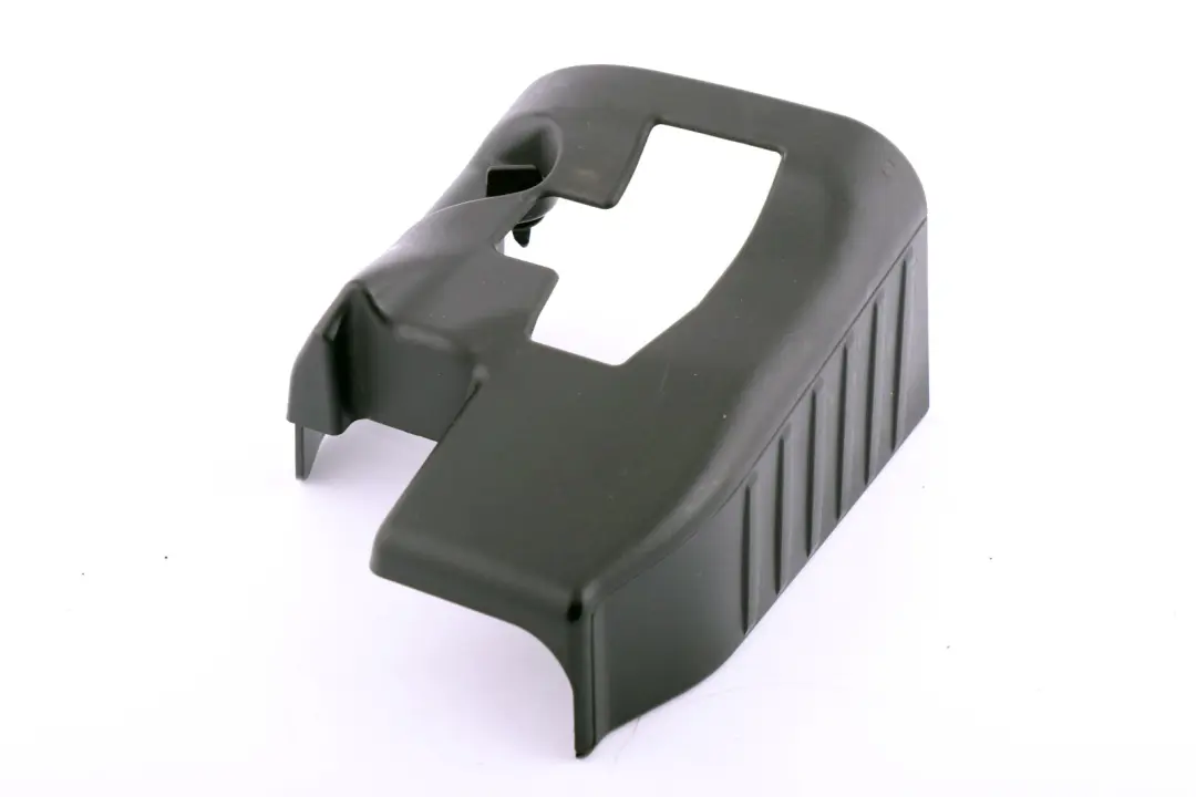 Osłona obudowa bagażnika lewa do BMW E93 o numerze 6979427 BMW E93 Osłona obudowa bagażnika lewa - SKU 6979427 - Numer Części 6979427