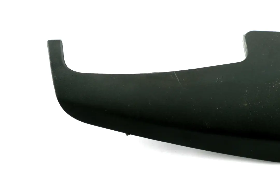 BMW 1 3 Reihe E81 E82 E92 LCI Blende Gurtendbeschlag rechts SCHWARZ - SKU 6979638 - Teilenummer 6979638