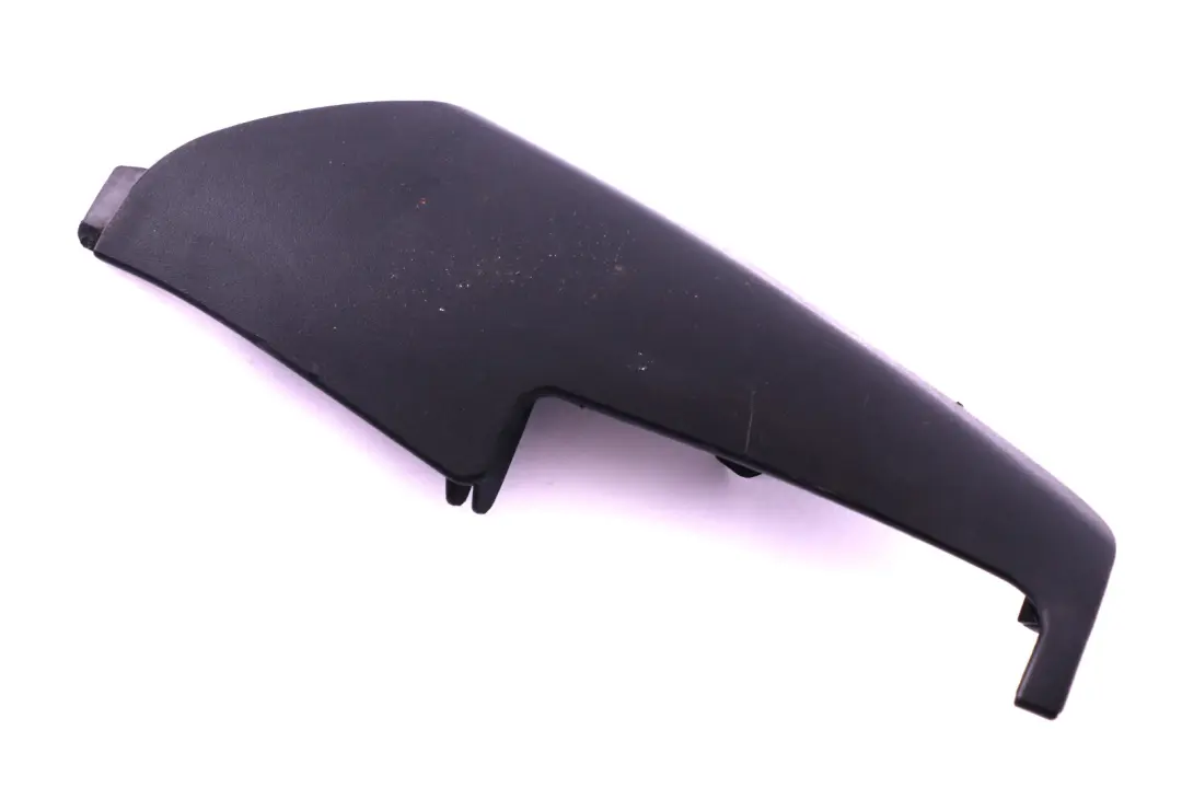 BMW 1 3 Reihe E81 E82 E92 LCI Blende Gurtendbeschlag rechts SCHWARZ - SKU 6979638 - Teilenummer 6979638