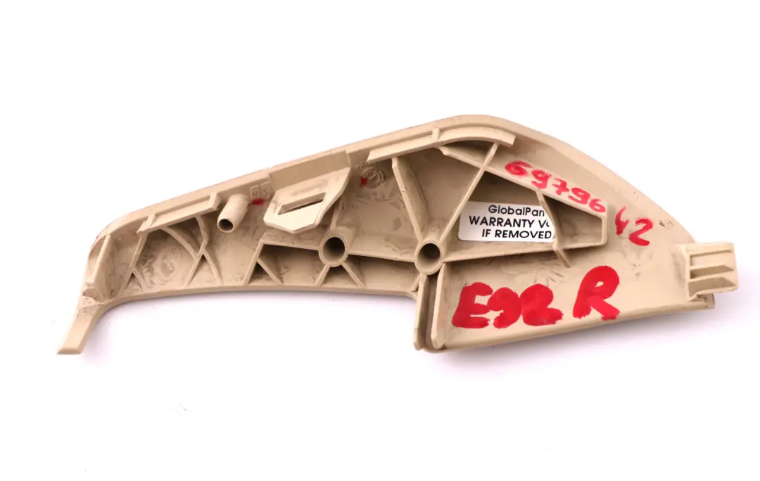 Blende Gurtendbeschlag Rechts Cream Beige 7118526 für BMW 3 er E92 E92N LCI mit Teilenummer 6979642 BMW 3 er E92 E92N LCI Blende Gurtendbeschlag Rechts Cream Beige 7118526 - SKU 6979642 - Teilenummer 6979642