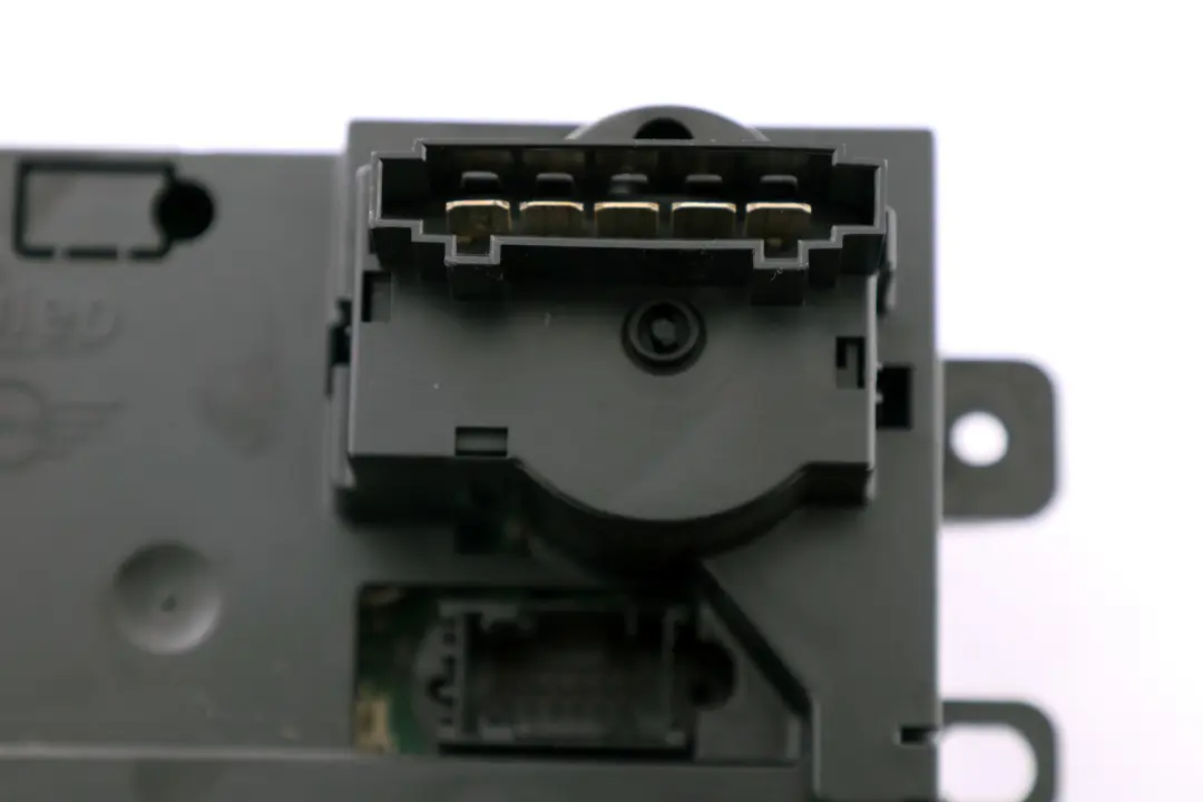 Panel Chauffage pour Mini Cooper One 8 R55 R56 à propos du numéro de pièce 69797002 Mini Cooper One 8 R55 R56 Panel Chauffage - SKU 69797002-8 - Numéro de pièce 69797002