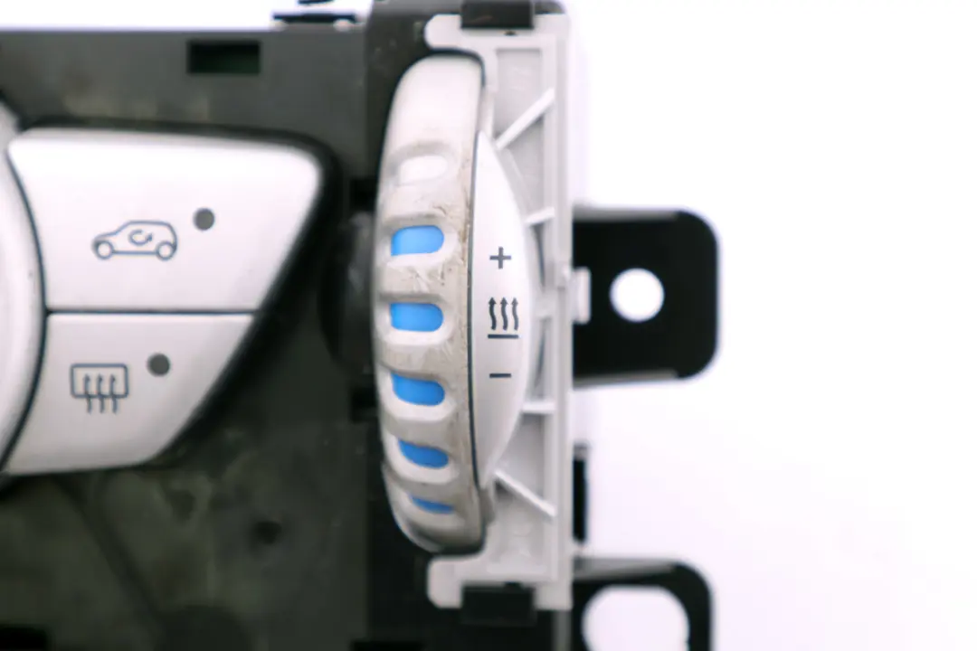 Bedienteil Heizung für BMW Mini Cooper One 8 R55 R56 mit Teilenummer 69797002 BMW Mini Cooper One 8 R55 R56 Bedienteil Heizung - SKU 69797002-8 - Teilenummer 69797002