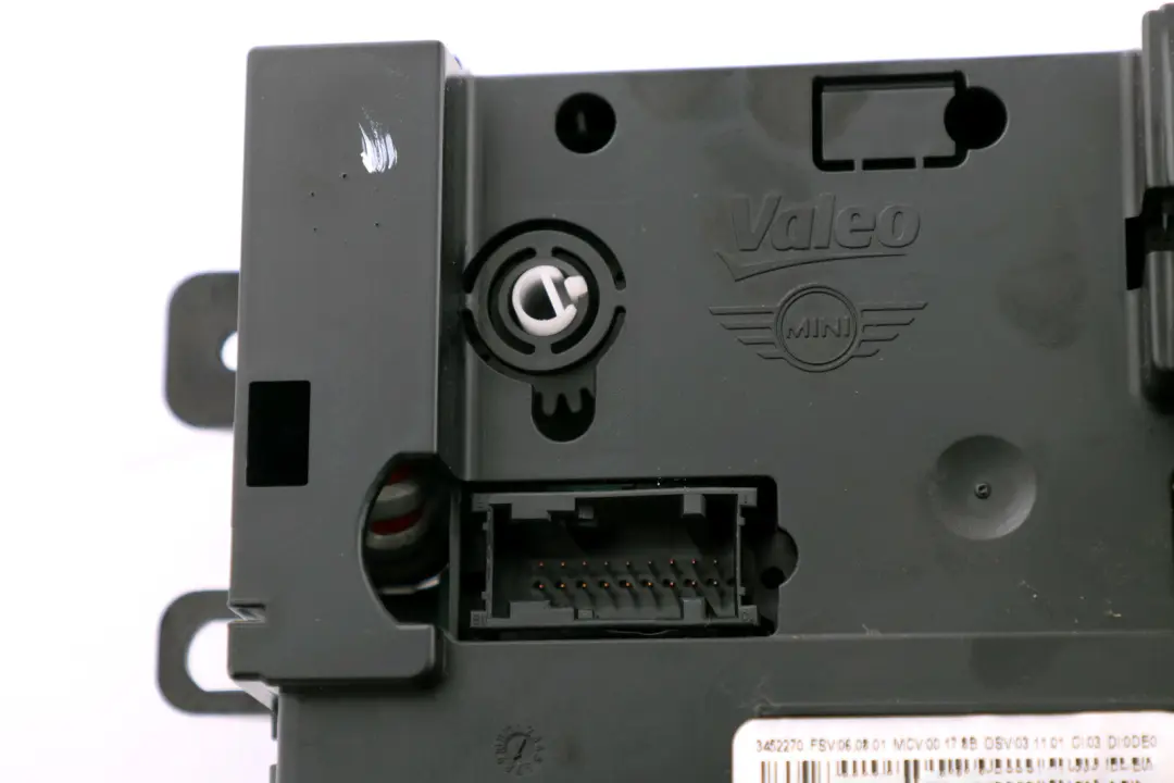 Interruptor Unidad Control Calefactor Aire Acondicionado para Mini One R56 con número de pieza 69797002 Mini One R56 Interruptor Unidad Control Calefactor Aire Acondicionado - SKU 69797002-8 - Número de pieza 69797002